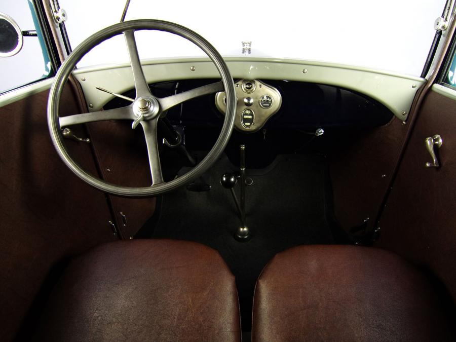  Ford Model A Deluxe Delivery 1929 года  (фото 3 из 6)